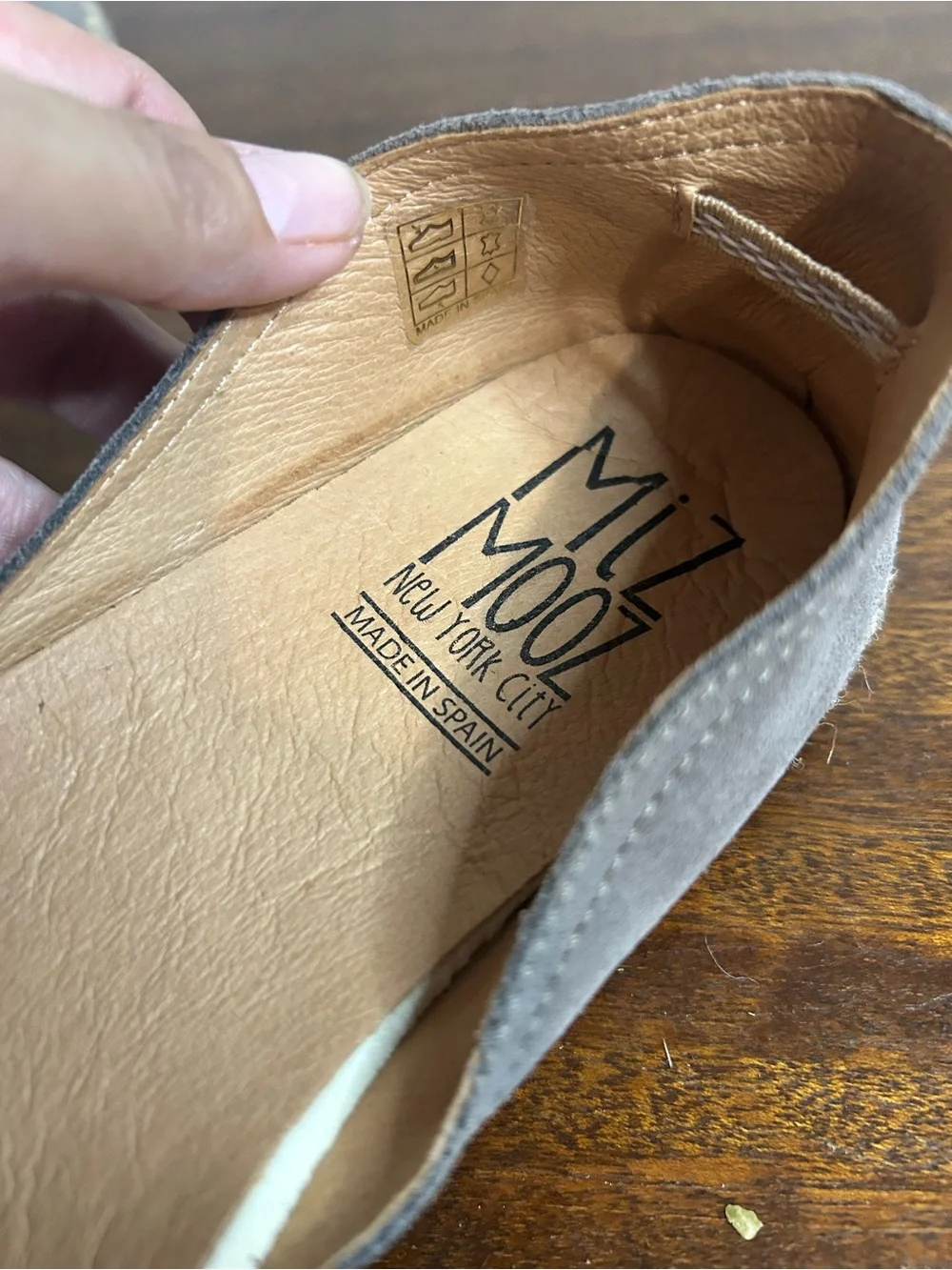 Miz Mooz Taupe Gray Suede Espadrille casual Beachy Slip-On shoes. Size 40/ 9.5